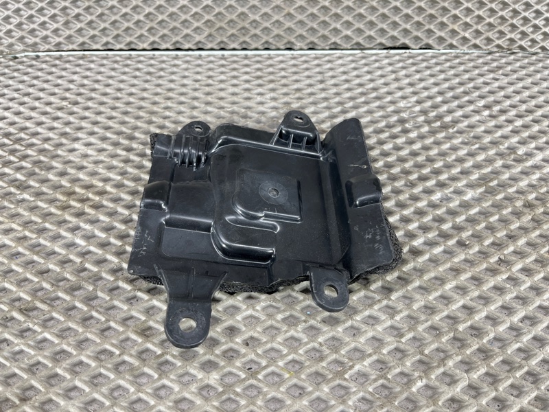 Пластик моторного отсека Land Rover Range Rover Sport (L461, 2024г.)