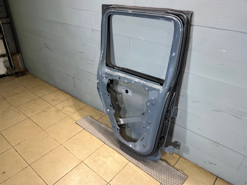 Дверь Jeep Wrangler (JL, 2025г.)