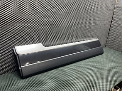 Молдинг двери Land Rover Range Rover (L405, 2016г.)