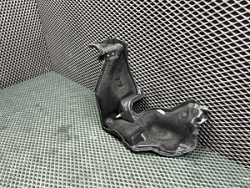 Пластик моторного отсека Land Rover Range Rover Sport (L461, 2025г.)