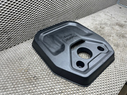 Декоративная крышка двигателя Jeep Wrangler (JL, 2025г.)